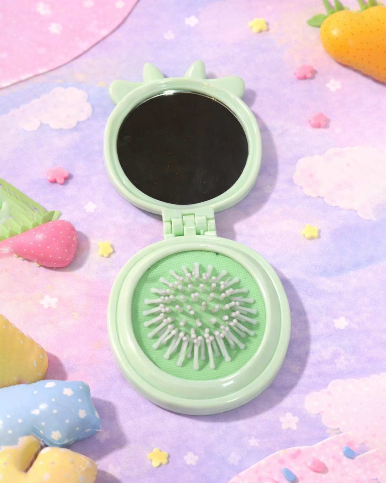 Green Mirror & Brush Compact